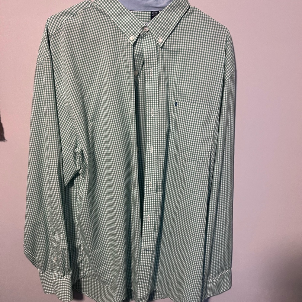 Izod Men's Green Plaid Button Down Shirt